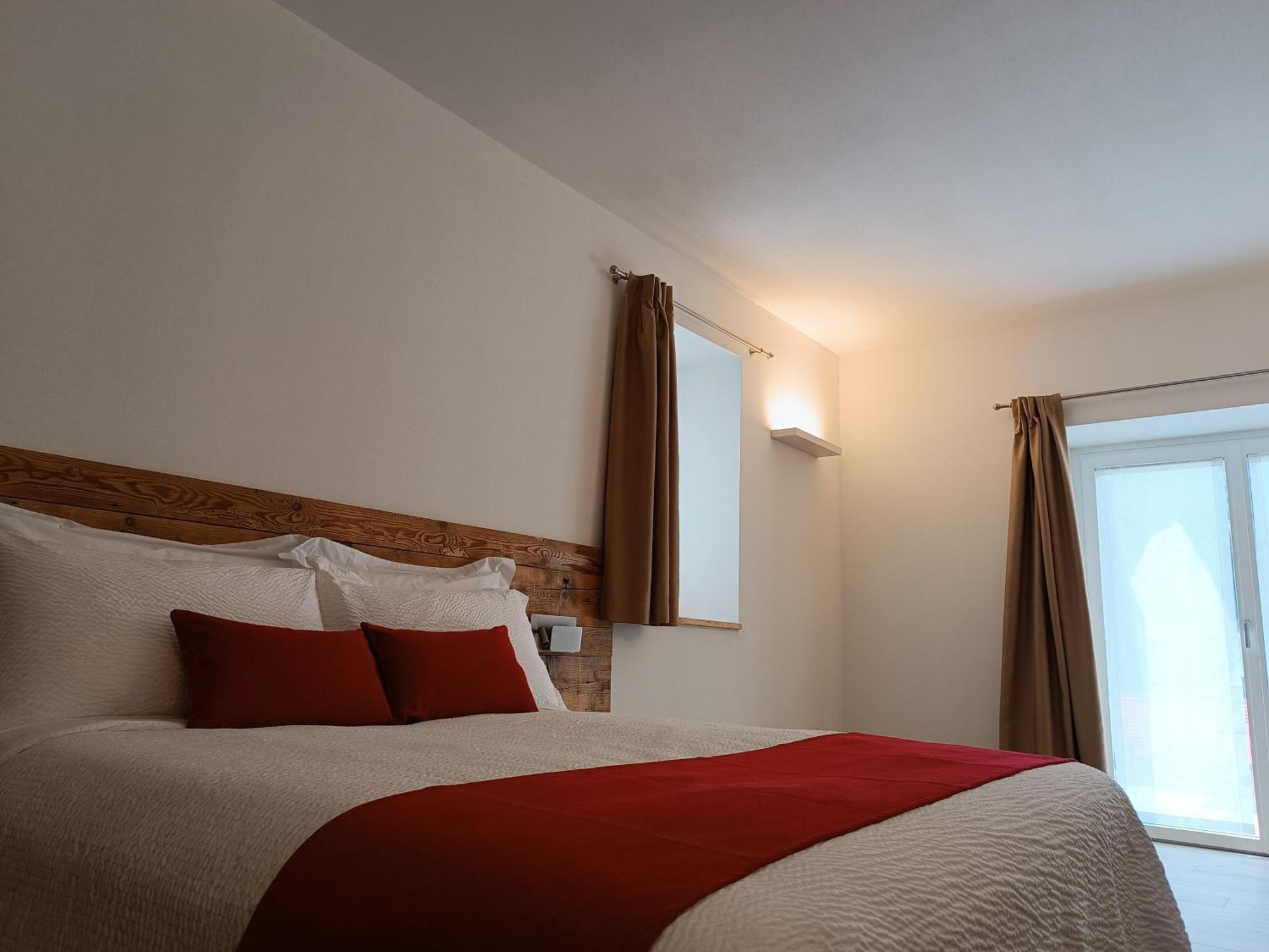 Bed and Breakfast Casa Novecentosei Sonico Exterior foto
